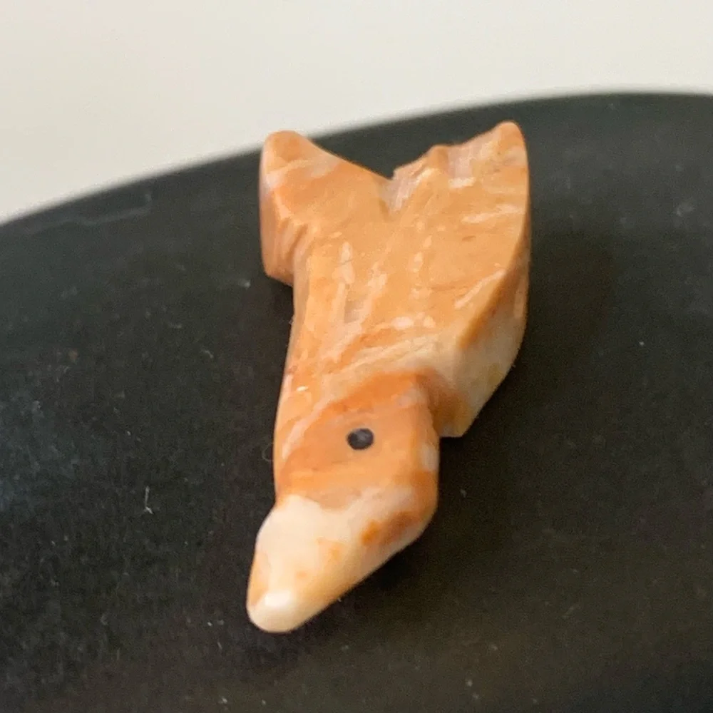 Vintage Native American Zuni Bird Fetish Bead Miniature Carved Stone Animal .9